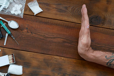 Жест отказа от наркотиков